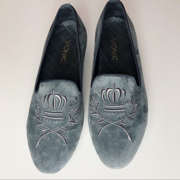 vionic suede shoes
